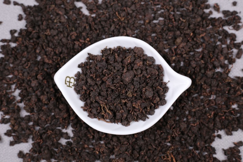 Trà Ô Long – Thơm Mạnh, Dư Vị Dài