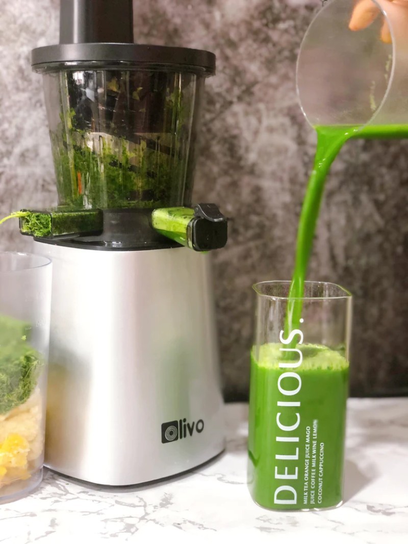 Nước ép dứa cần tây – Detox cơ thể