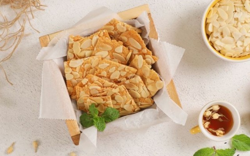 những loại bánh có thể ăn kèm với trà