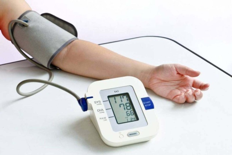 uống trà có tăng huyết áp không