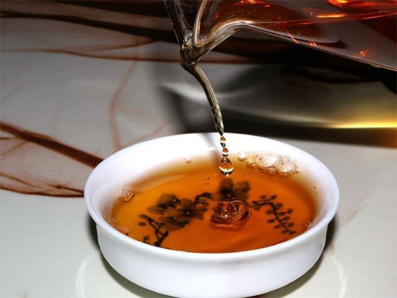Uống trà vào ban đêm có tốt không?