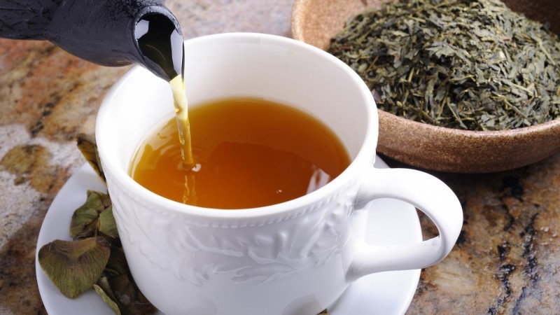 Giải pháp thay thế và lưu ý khi sử dụng trà xanh cho người đau dạ dày