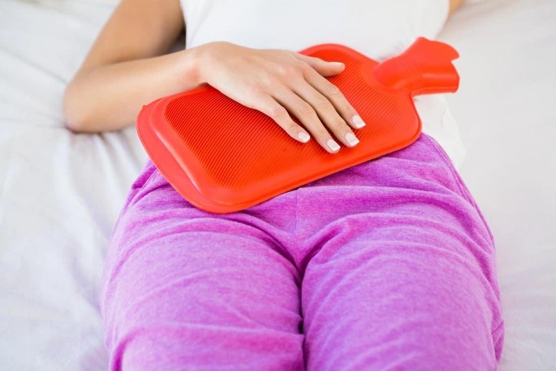 Trà lạnh, trà sữa và đồ uống có đá làm gia tăng co thắt tử cung